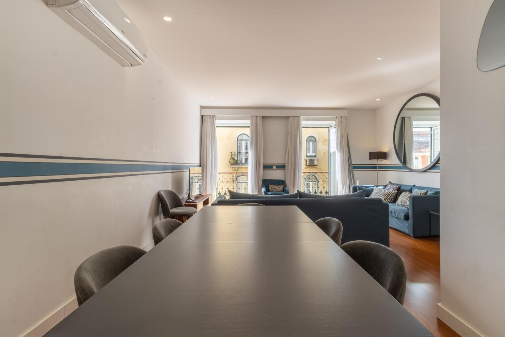 Modern 3Br, Terrace, Ac/Heating & Self Check-In Apartment Lisbon Exterior photo