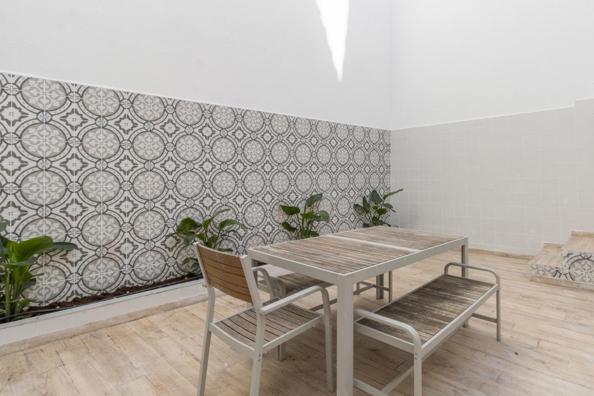 Modern 3Br, Terrace, Ac/Heating & Self Check-In Apartment Lisbon Exterior photo